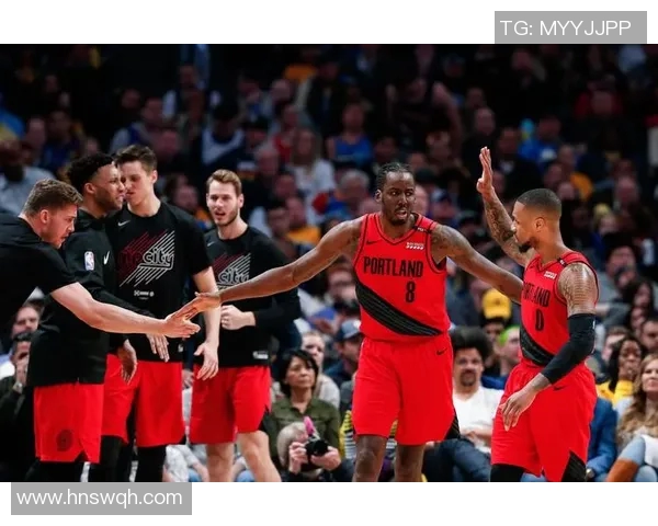 开拓者主场痛失一球，教练不惧泄气，展现团队凝聚力