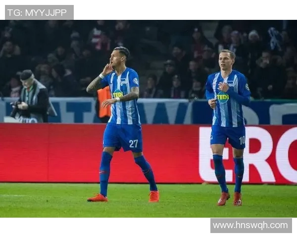 沙尔克04遭遇两连败，主场不敌柏林赫塔，球迷心情低落